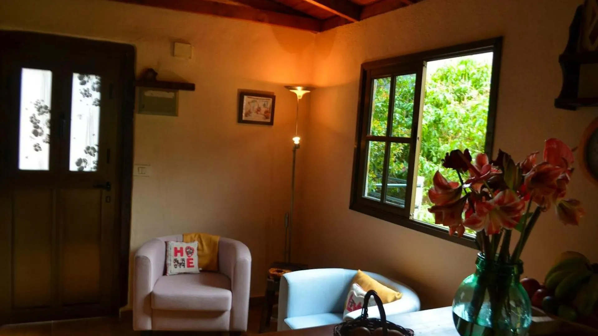 Cosy Chalet With Terrace In Hermigua - Ideal For Couples