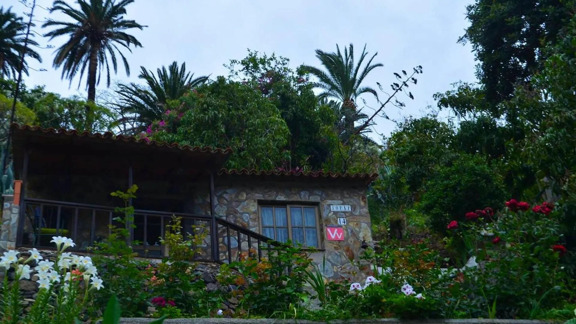 Cosy Chalet With Terrace In Hermigua - Ideal For Couples