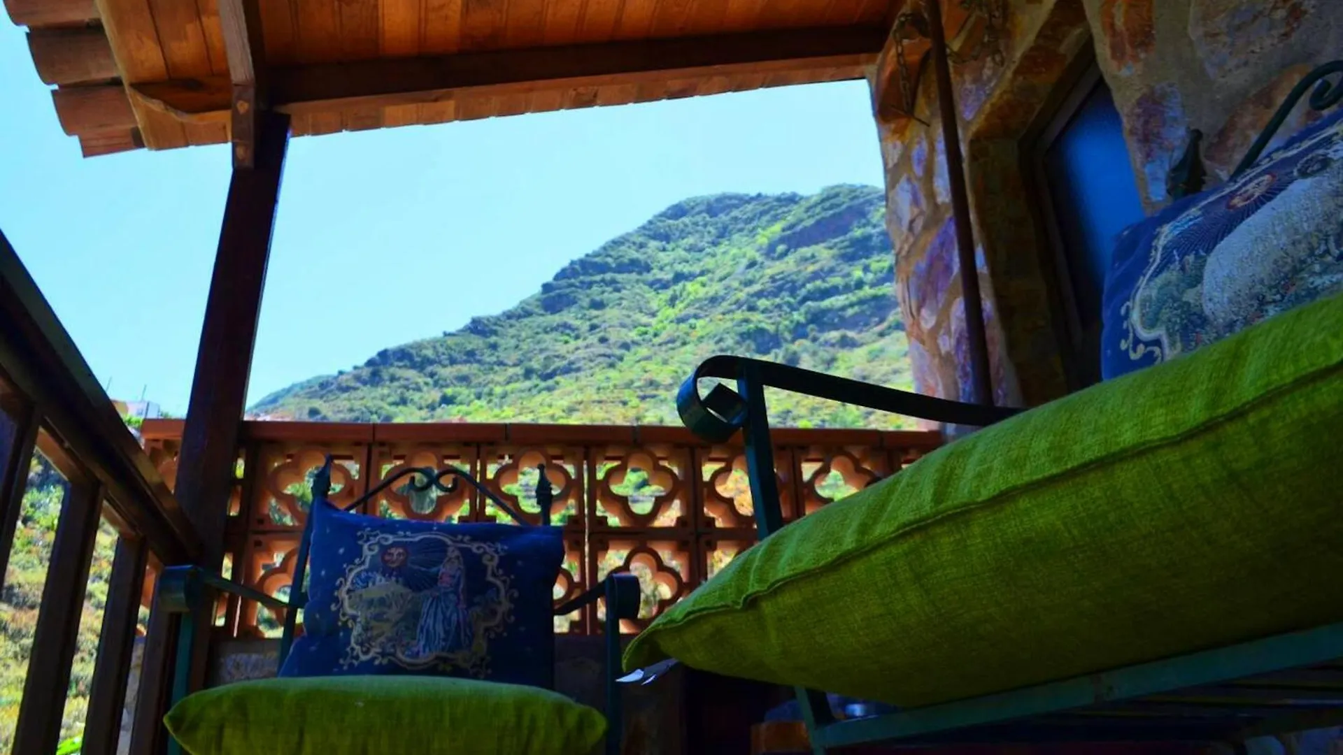 Cosy Chalet With Terrace In Hermigua - Ideal For Couples