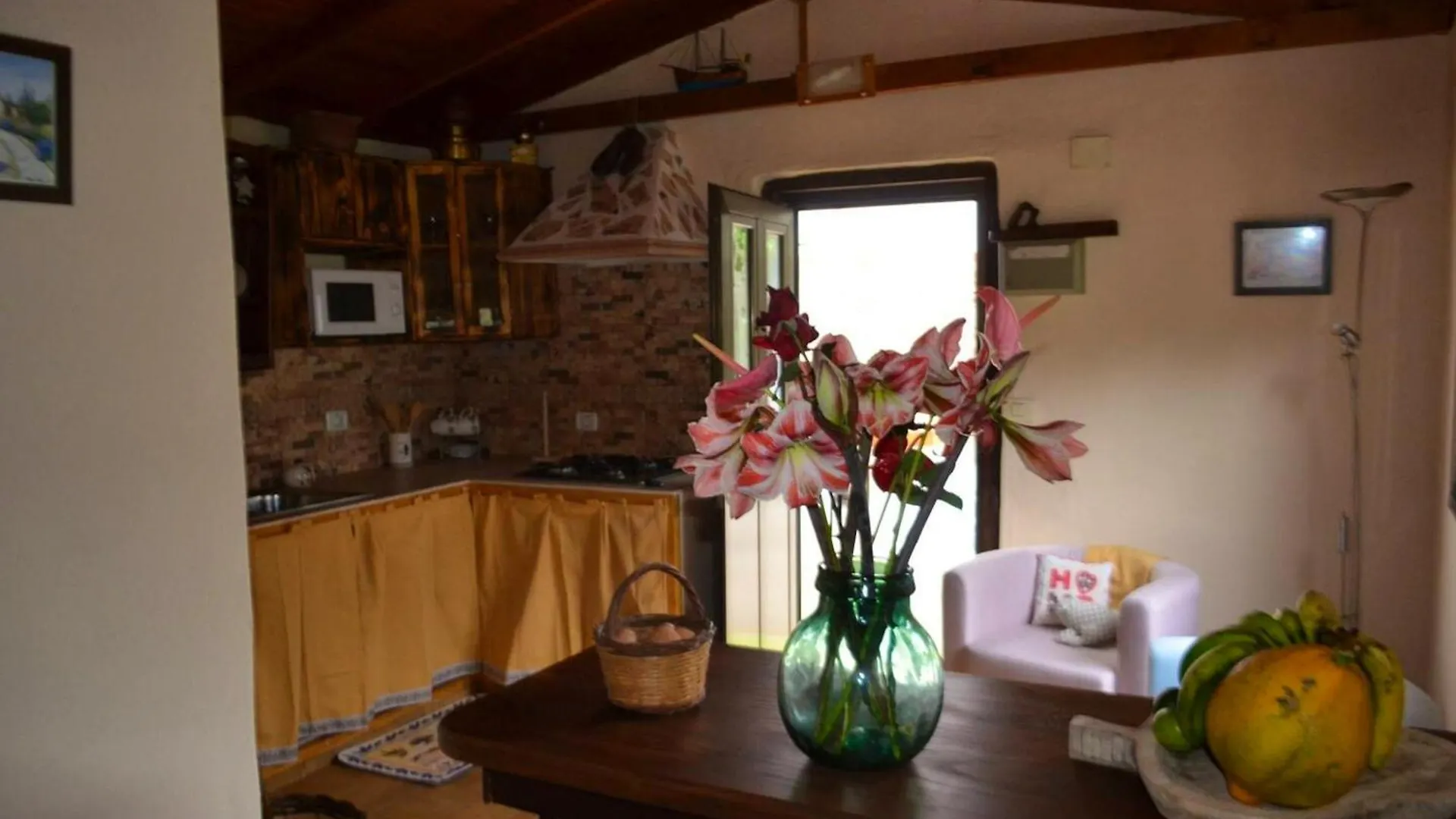 Cosy Chalet With Terrace In Hermigua - Ideal For Couples 0*,