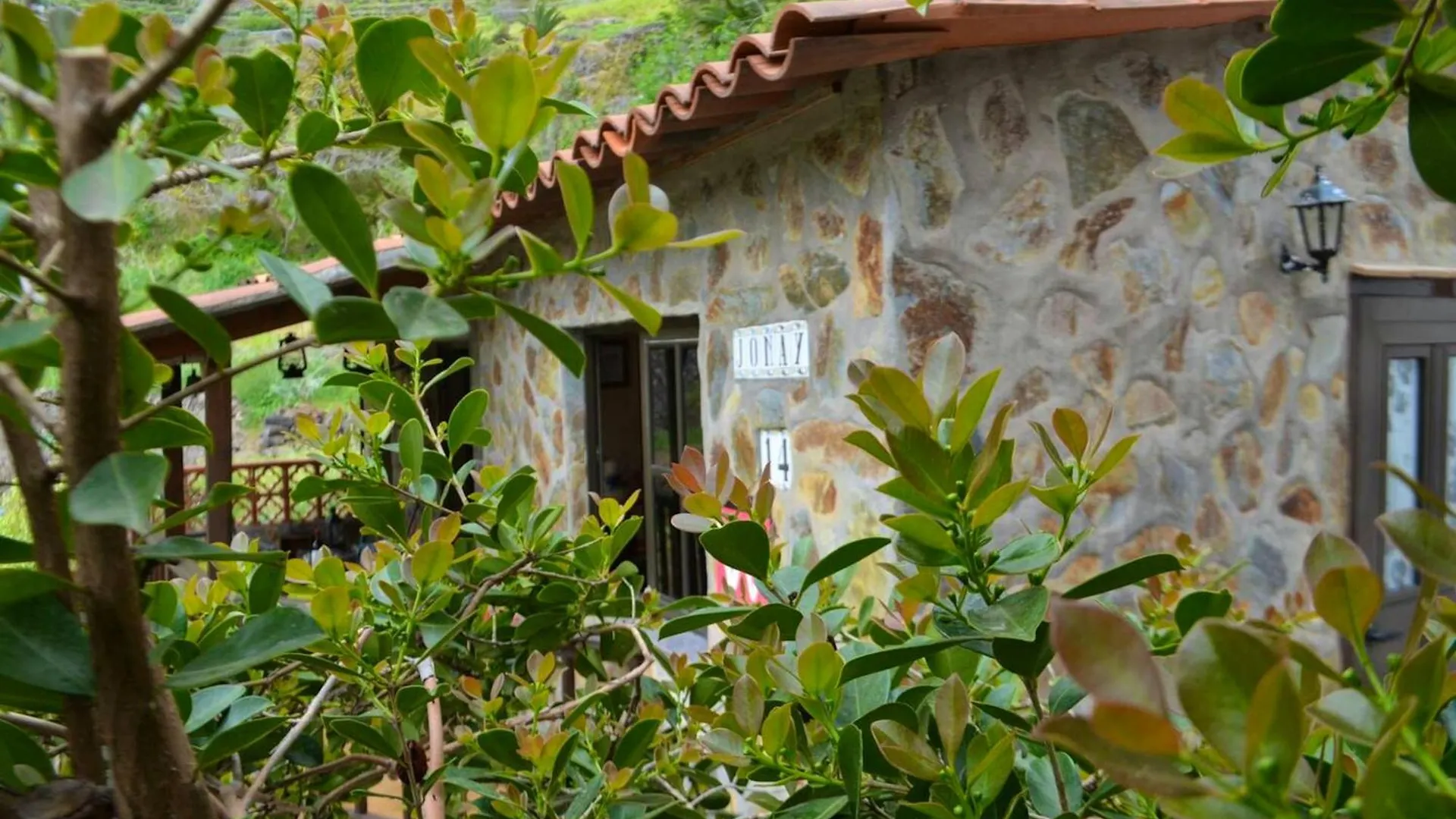 Cosy Chalet With Terrace In Hermigua - Ideal For Couples